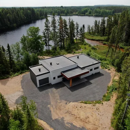 Les Chalets Du Lac Serein Saint Ludger de Milot Exterior photo
